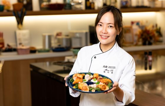 【料理女王 陸巧因】究好聖誕花圈 | 德式香腸 & 煙燻火腿